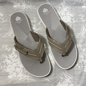 Clarks Cloudstepppers Women's Size 12M Brinkley Jazz Thong Sandal‎ Sand/Sable